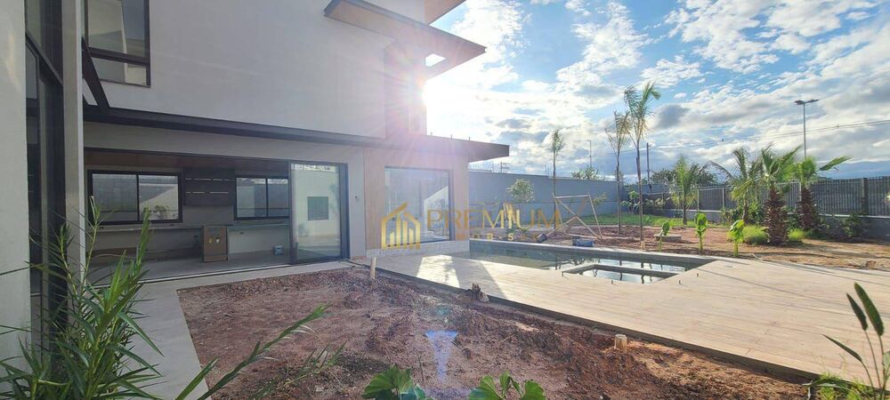 Sobrado, 3 quartos, 405 m² - Foto 2