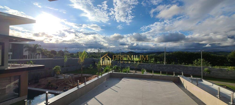 Sobrado, 3 quartos, 405 m² - Foto 4