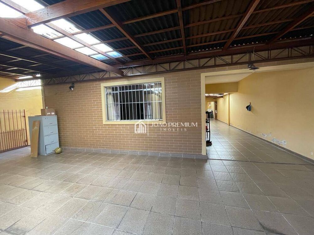 Casa, 6 quartos, 160 m² - Foto 3