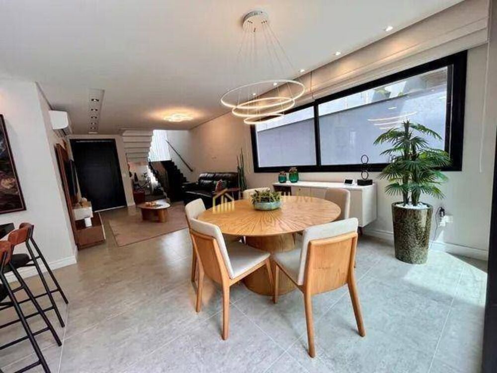 Sobrado, 4 quartos, 215 m² - Foto 3