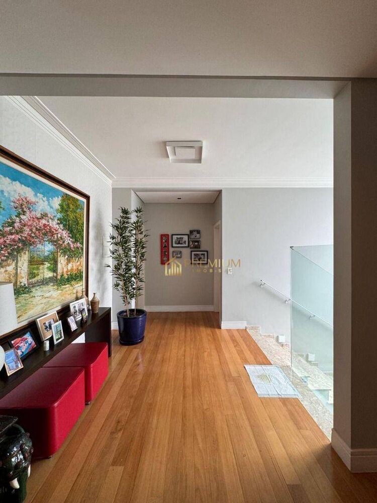 Sobrado, 4 quartos, 340 m² - Foto 4