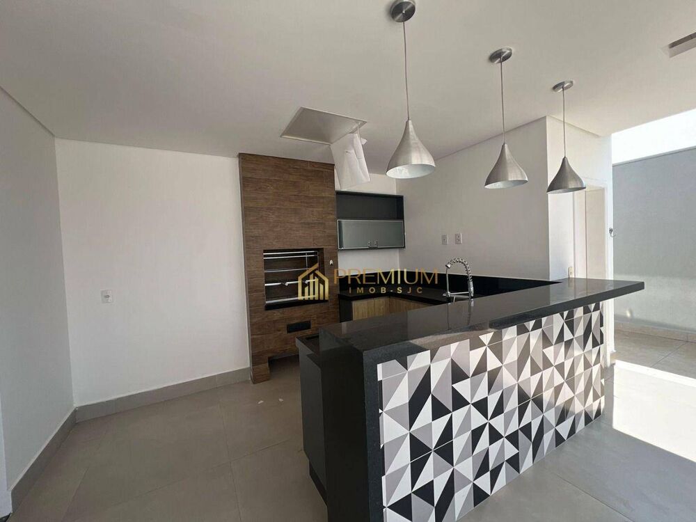 Sobrado, 4 quartos, 333 m² - Foto 1