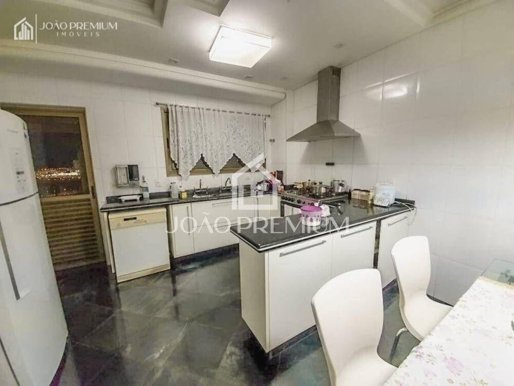 Apartamento, 4 quartos, 203 m² - Foto 11