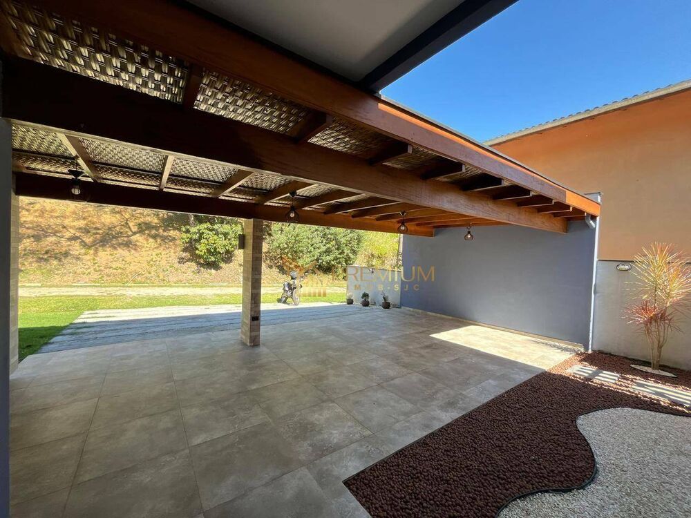 Casa, 3 quartos, 337 m² - Foto 2