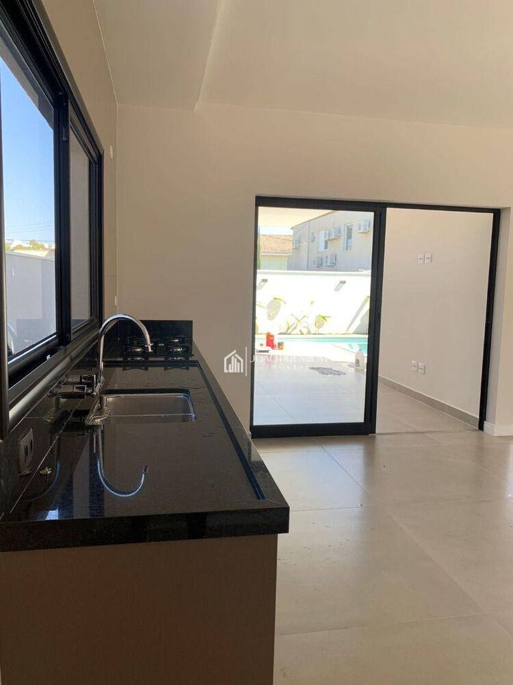 Sobrado, 4 quartos, 257 m² - Foto 4