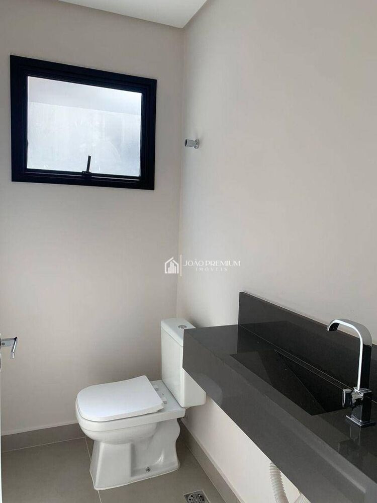 Sobrado, 4 quartos, 257 m² - Foto 2