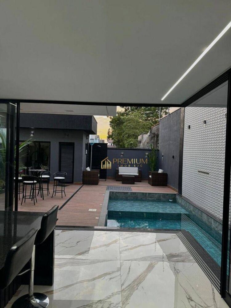 Sobrado, 4 quartos, 316 m² - Foto 2