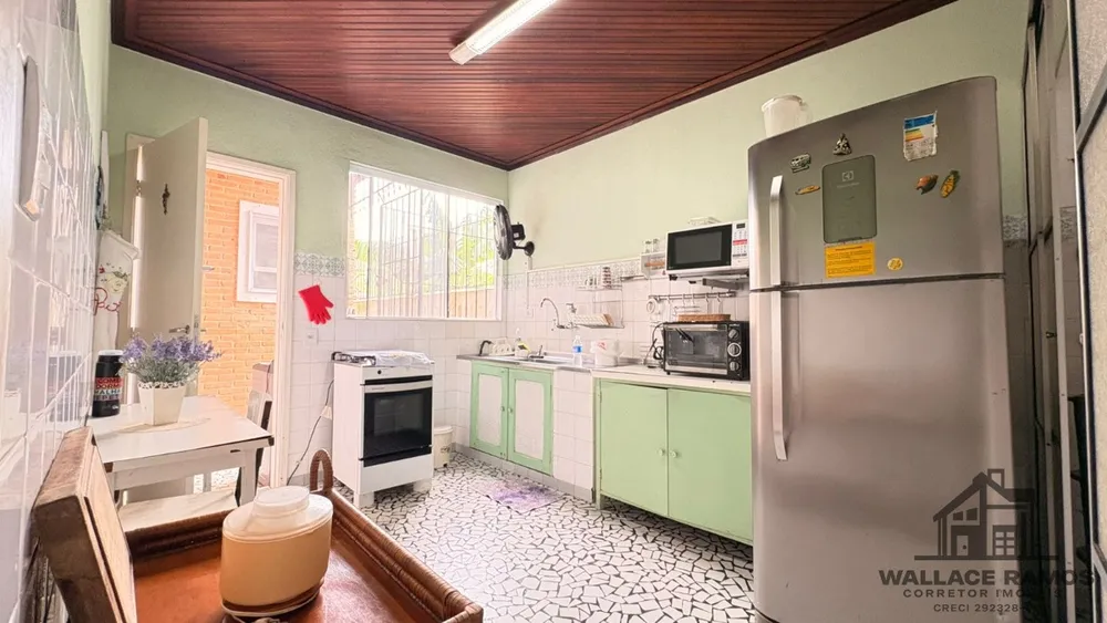 Casa, 5 quartos, 225 m² - Foto 8