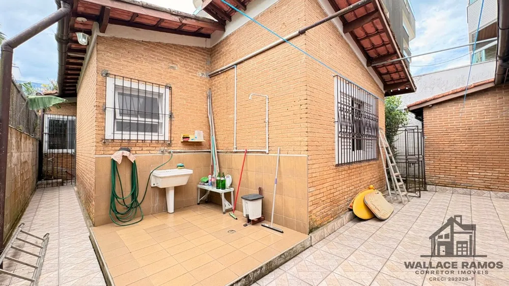Casa, 5 quartos, 225 m² - Foto 13
