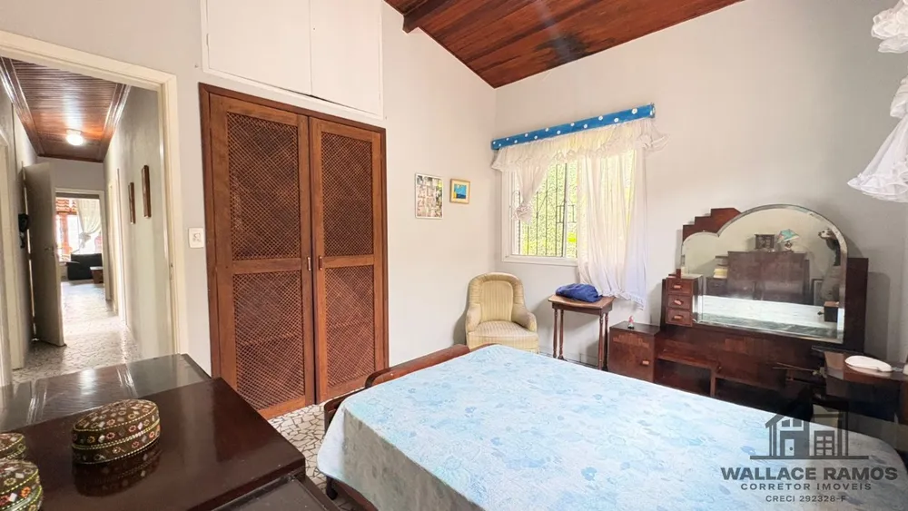 Casa, 5 quartos, 225 m² - Foto 15