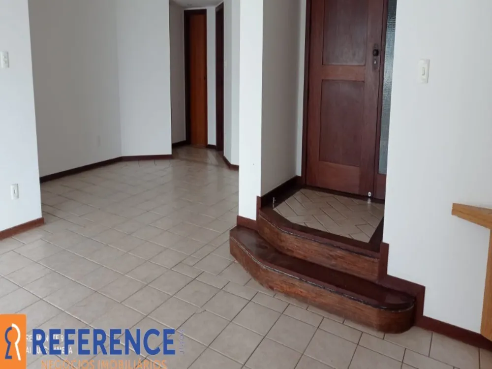 Apartamento, 3 quartos, 197 m² - Foto 2