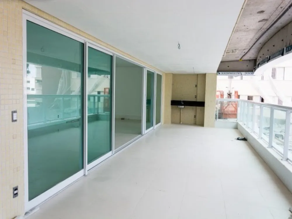 Apartamento, 4 quartos, 261 m² - Foto 4