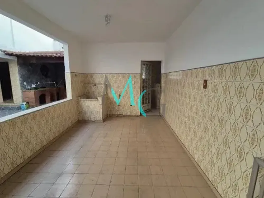 Casa, 5 quartos, 250 m² - Foto 3