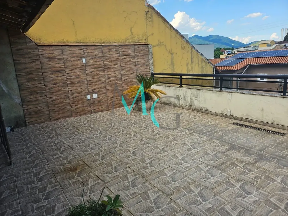 Casa, 4 quartos, 250 m² - Foto 16