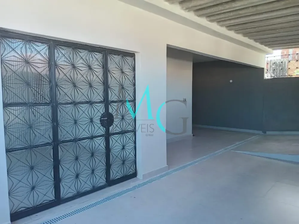Casa, 3 quartos, 250 m² - Foto 2
