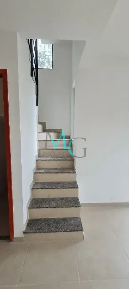 Casa, 4 quartos, 130 m² - Foto 2