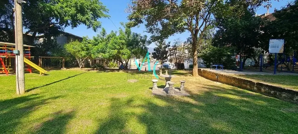Casa, 4 quartos, 230 m² - Foto 42
