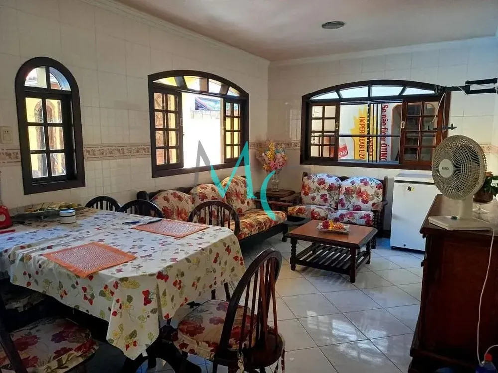 Casa, 4 quartos, 230 m² - Foto 3