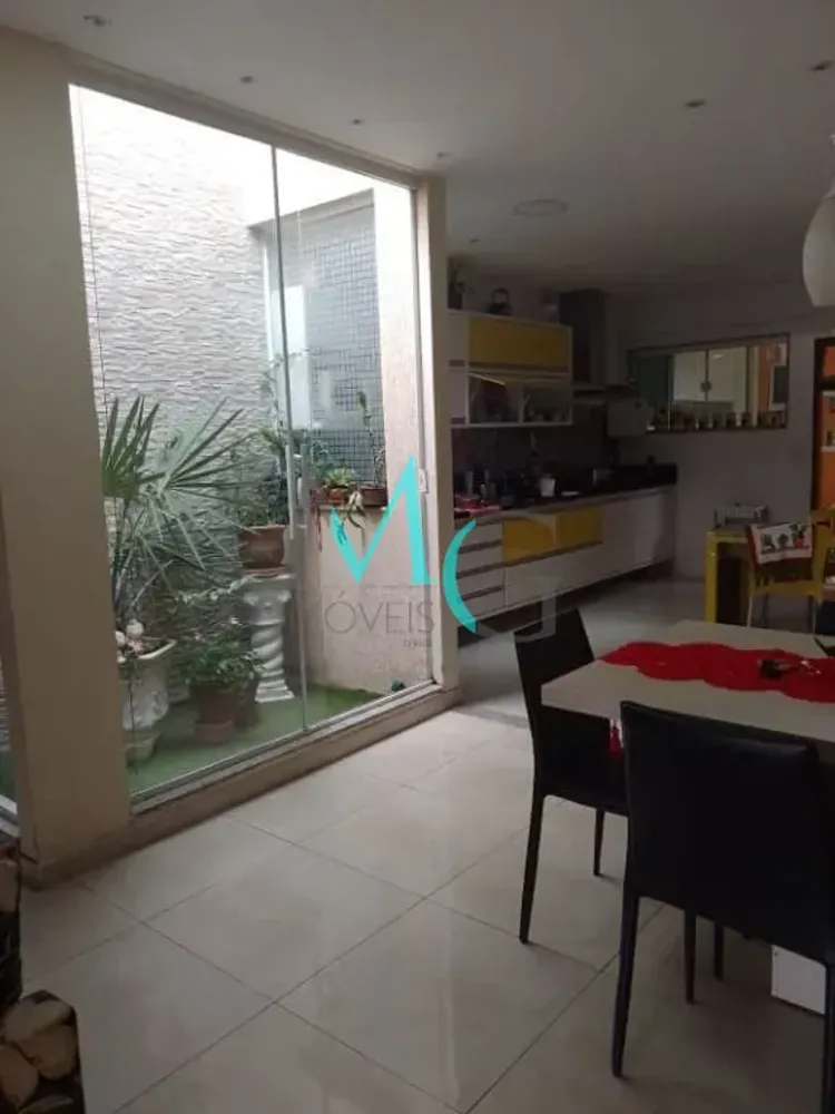 Casa, 2 quartos, 210 m² - Foto 31