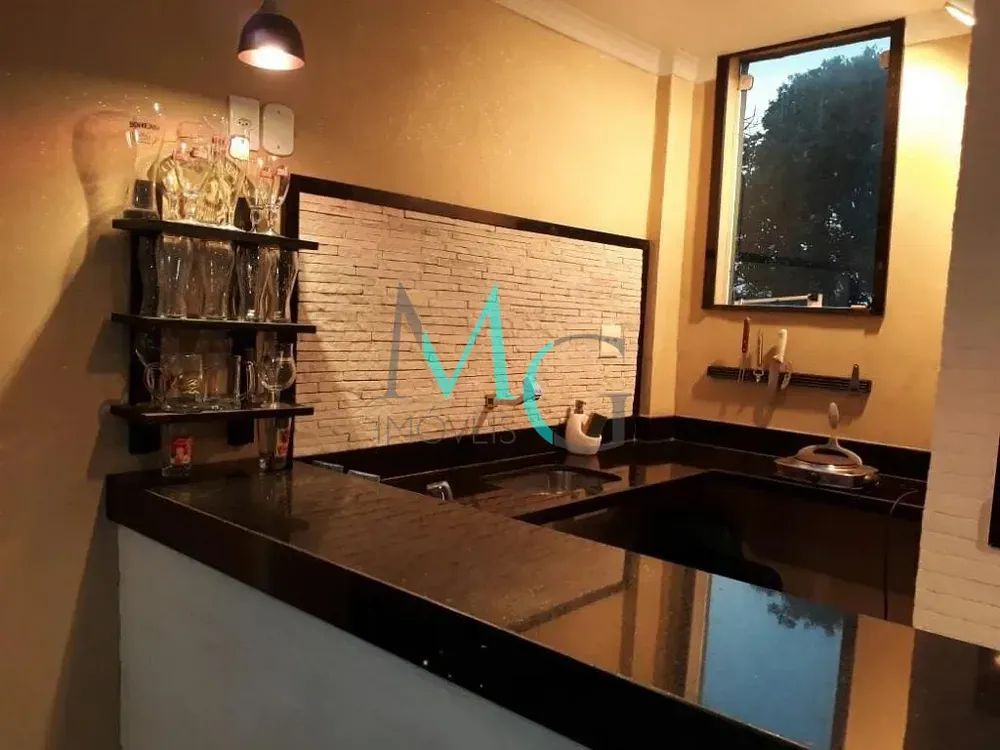 Casa, 2 quartos, 220 m² - Foto 1