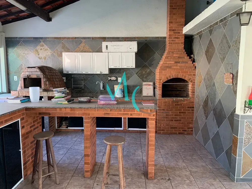 Casa, 3 quartos, 202 m² - Foto 1