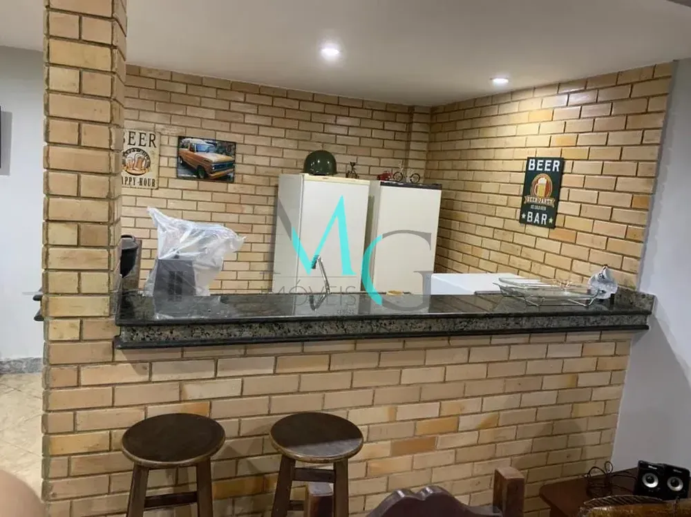 Casa, 2 quartos, 210 m² - Foto 1