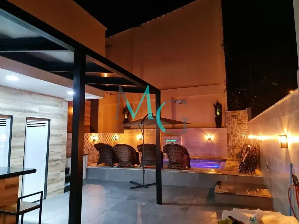 Casa, 3 quartos, 250 m² - Foto 5
