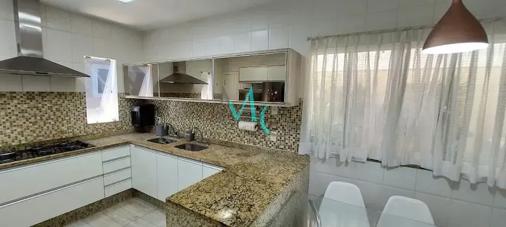 Casa, 4 quartos, 260 m² - Foto 6