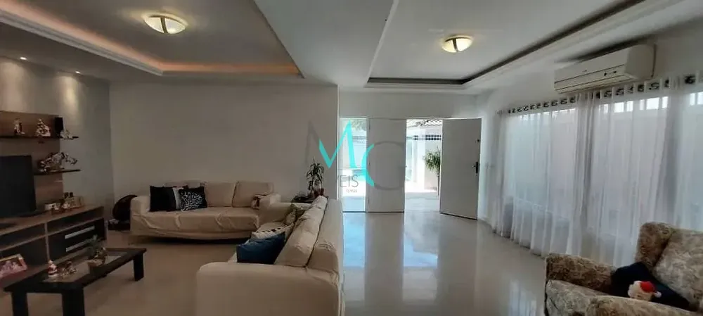 Casa, 4 quartos, 260 m² - Foto 18