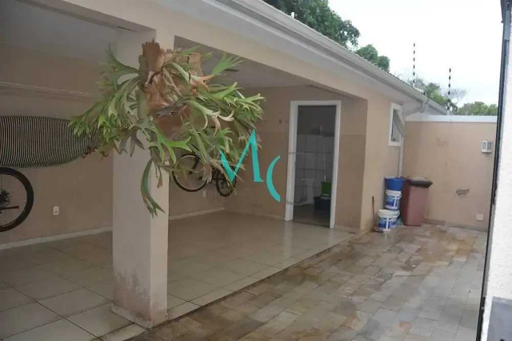 Casa, 4 quartos, 260 m² - Foto 13