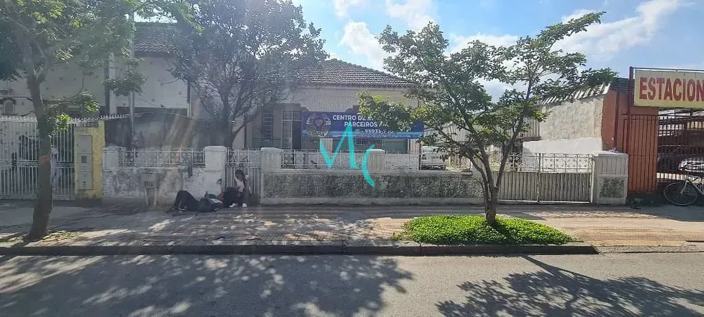 Casa, 4 quartos, 230 m² - Foto 49