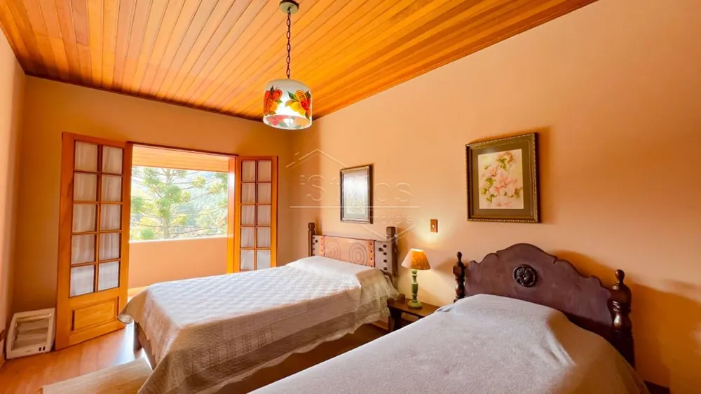 Casa, 3 quartos, 235 m² - Foto 4