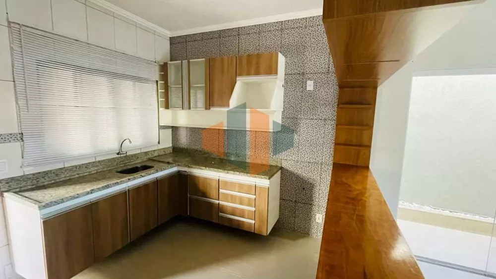 Casa à venda com 2 quartos, 126m² - Foto 8