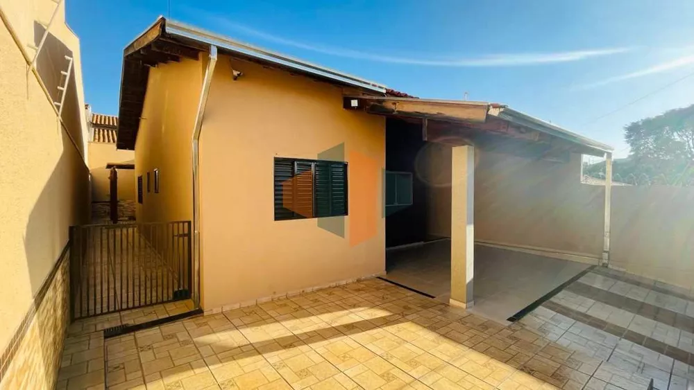 Casa à venda com 2 quartos, 126m² - Foto 2