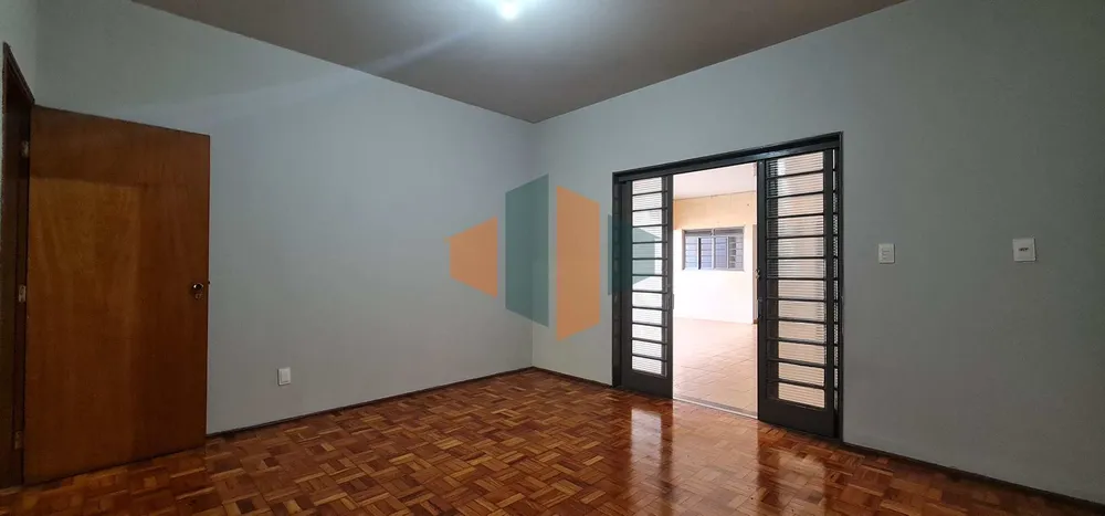 Casa, 3 quartos, 200 m² - Foto 17