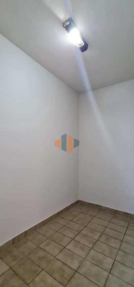 Casa à venda e aluguel com 3 quartos, 200m² - Foto 16