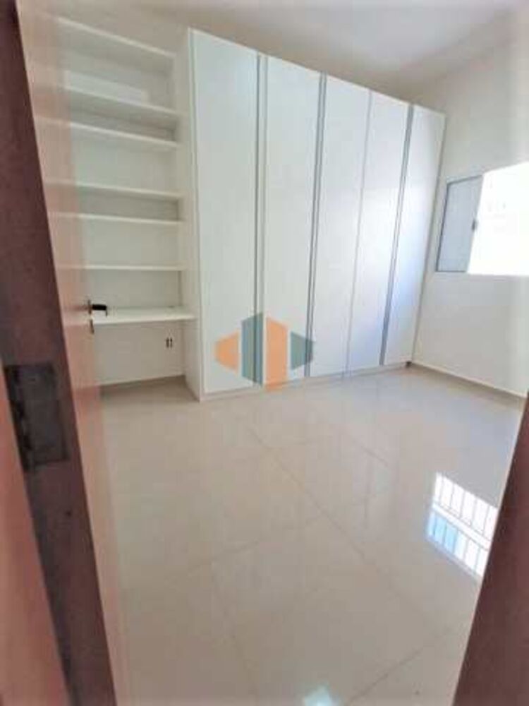Casa, 2 quartos, 200 m² - Foto 2