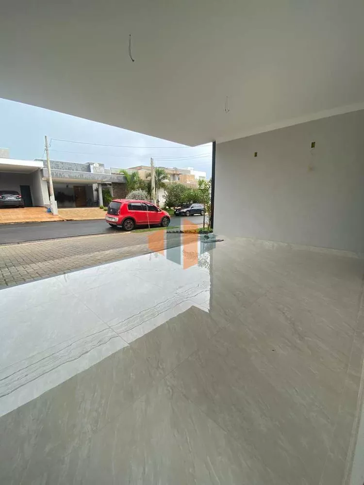 Casa de Condomínio à venda com 3 quartos, 130m² - Foto 3