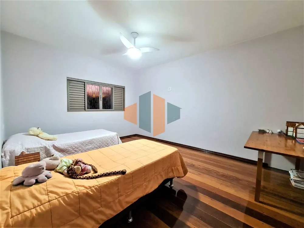 Casa, 6 quartos, 397 m² - Foto 7