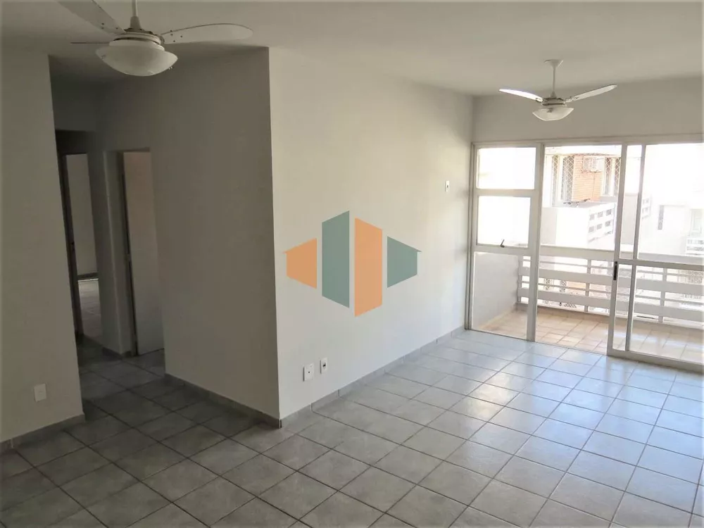 Apartamento à venda com 3 quartos, 85m² - Foto 1