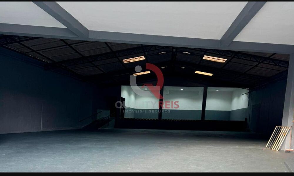 Depósito-Galpão-Armazém à venda, 670m² - Foto 3