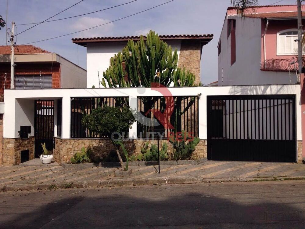 Sobrado, 3 quartos, 230 m² - Foto 1