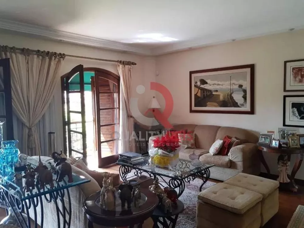 Sobrado, 3 quartos, 387 m² - Foto 2