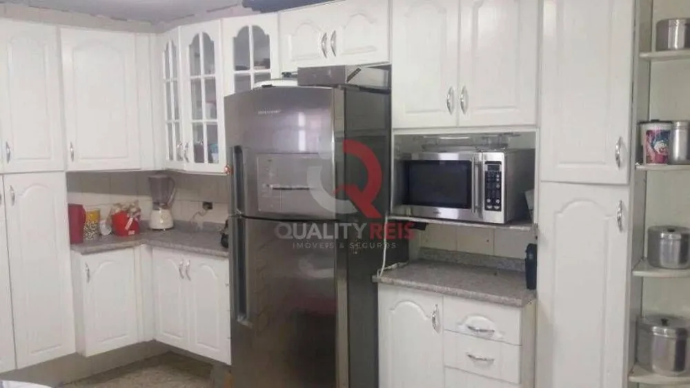 Sobrado, 3 quartos, 239 m² - Foto 4