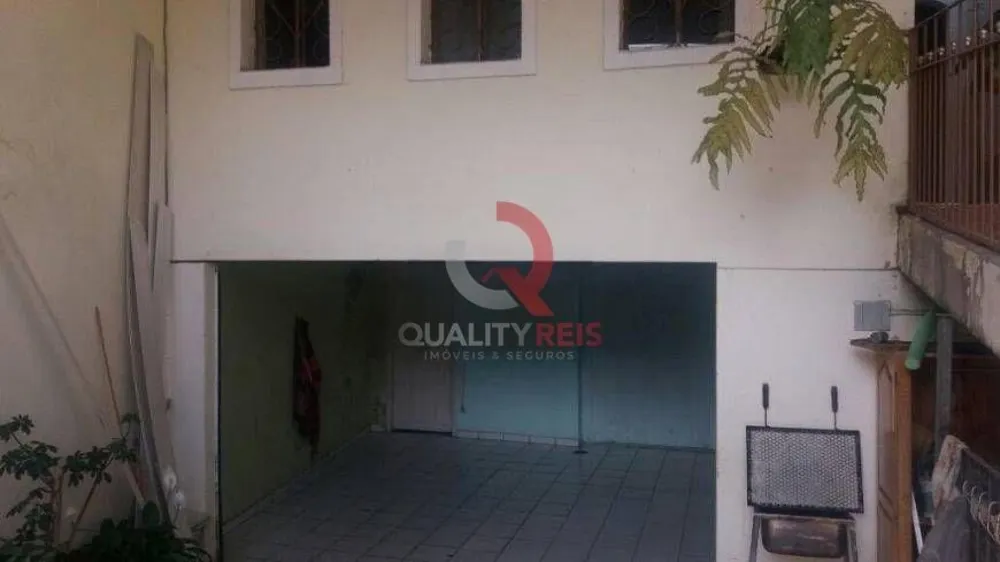 Sobrado, 3 quartos, 239 m² - Foto 1