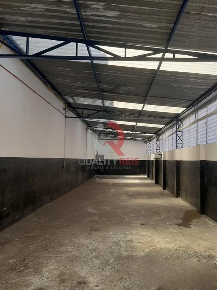 Depósito-Galpão, 130 m² - Foto 1