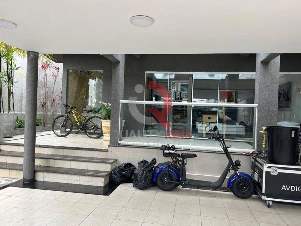 Casa, 5 quartos, 215 m² - Foto 5