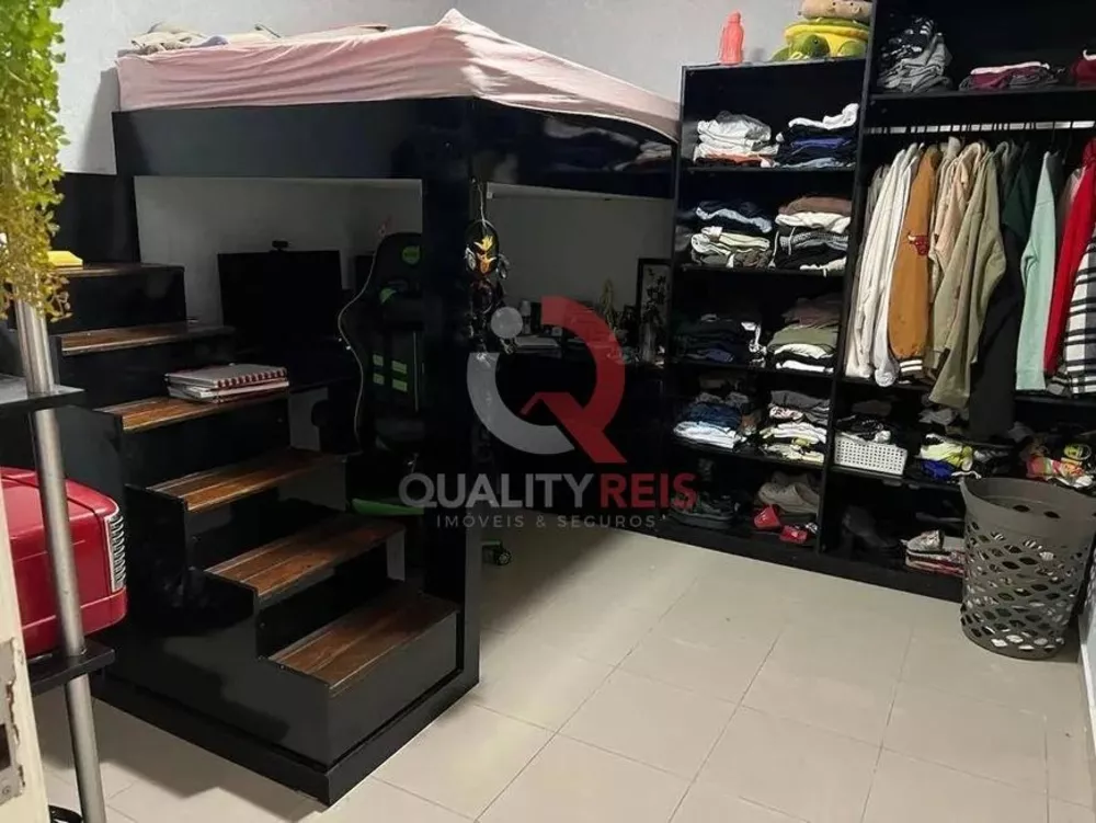 Casa, 5 quartos, 215 m² - Foto 1