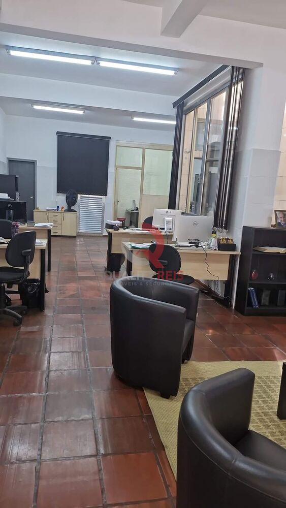Prédio Inteiro à venda com 4 quartos, 360m² - Foto 2