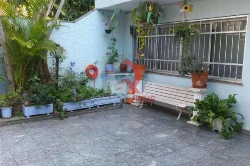 Casa, 3 quartos, 267 m² - Foto 1
